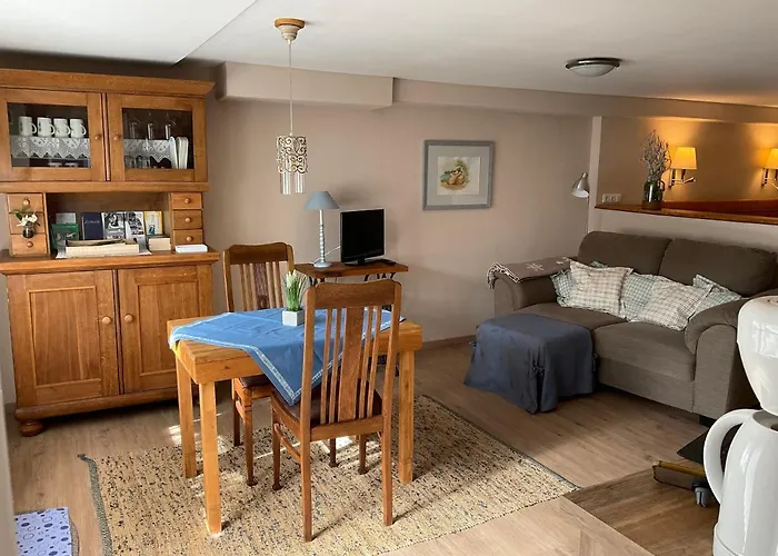 아파트 Apartment,wohnung & 'am Waldfreibad'